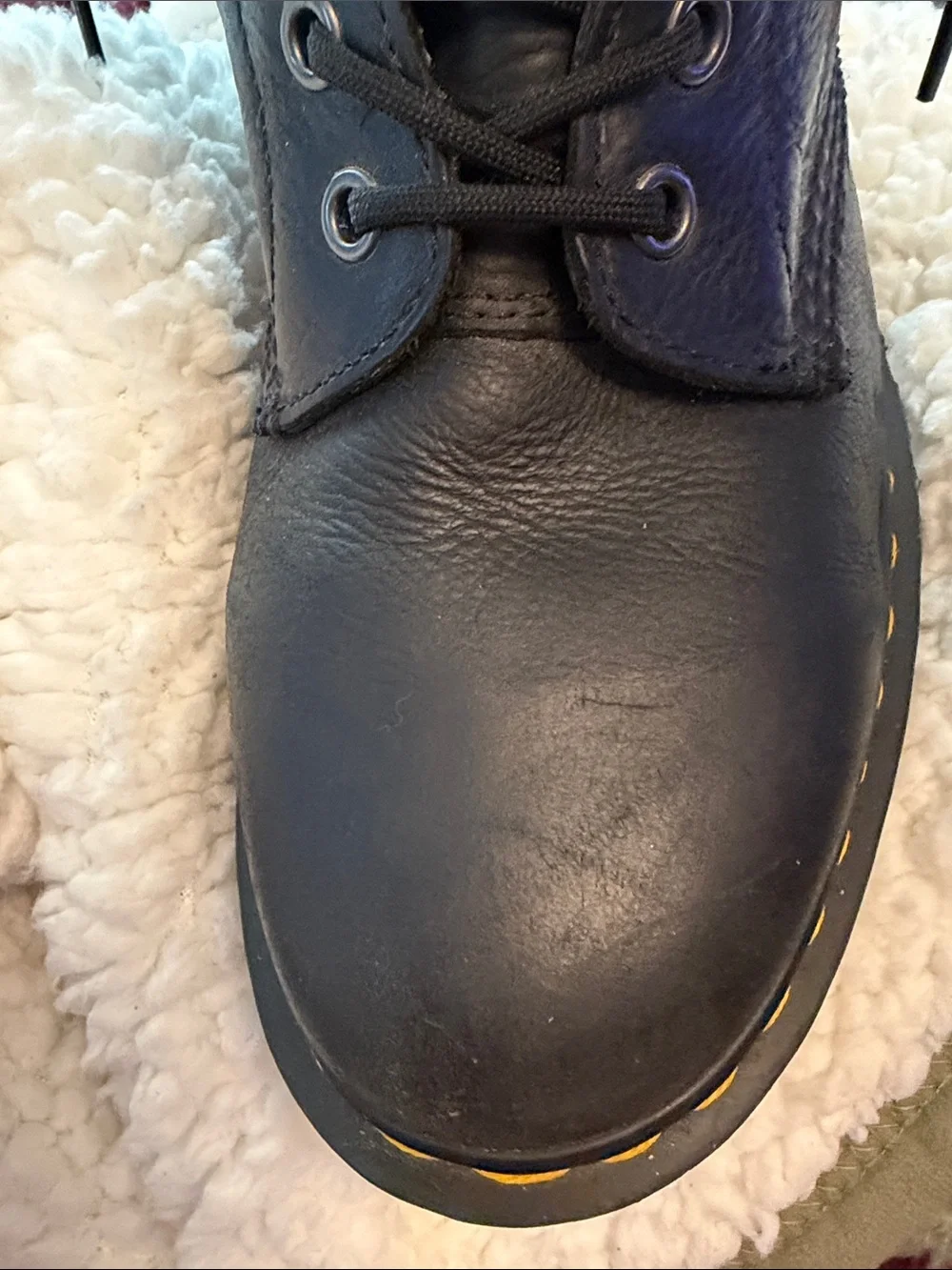 Dr. Martens Men’s Size 9 Leather AIR WARE Bouncing Soles Boots Yellow Stitching